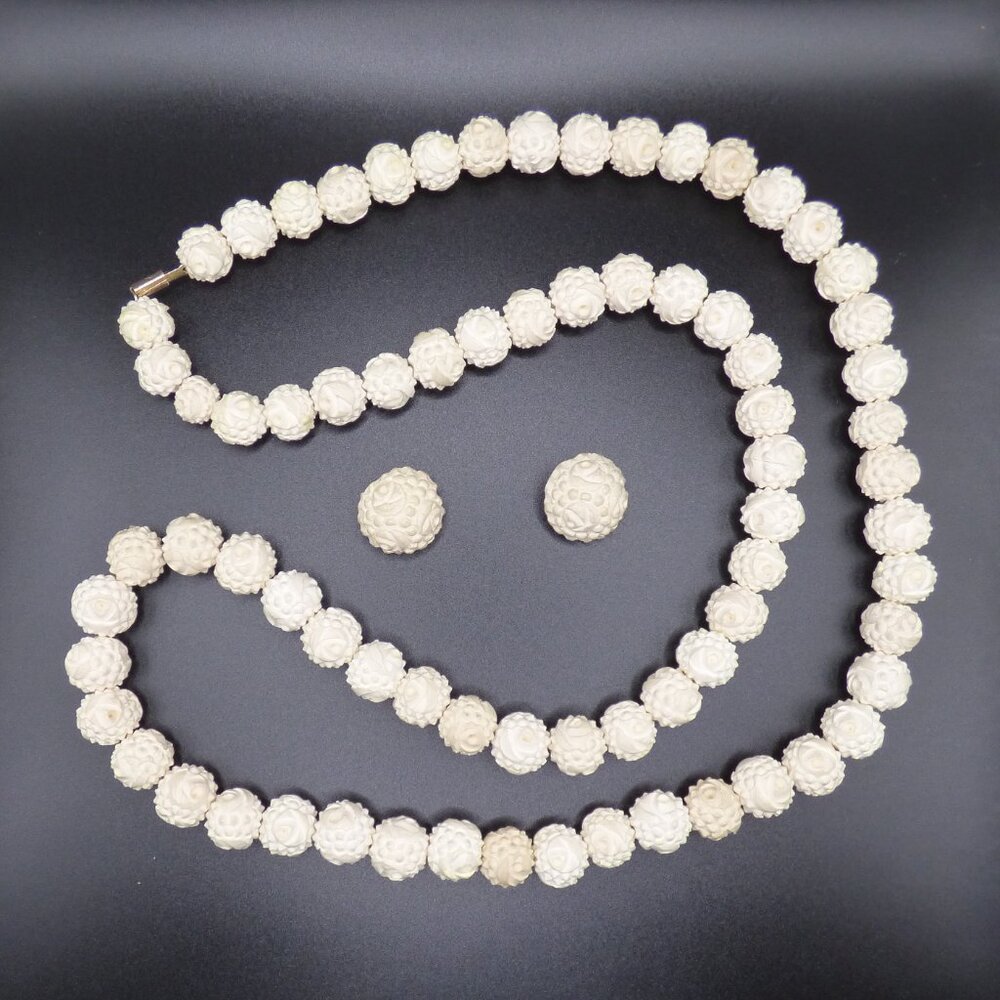 Carved Vintage Meerschaum Creamy White Floral Necklace & Clip Earring Set